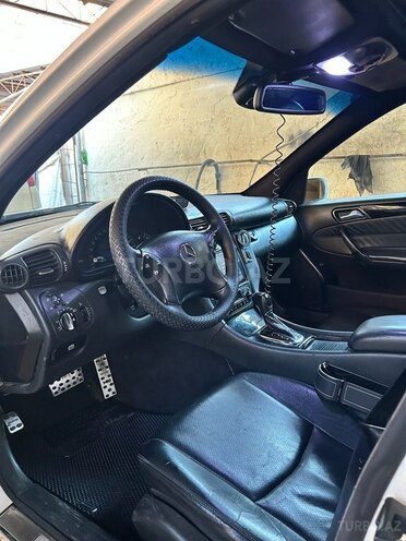 Mercedes C 240 2002, 251,000 km - 2.6 л - Bakı