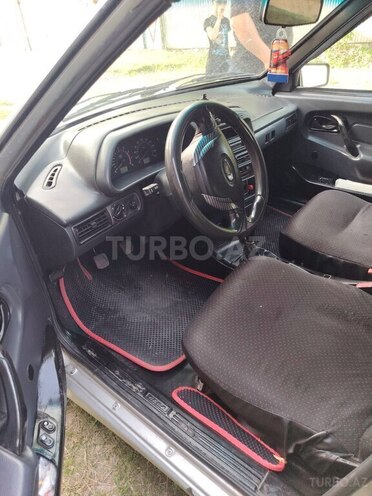 LADA (VAZ) 2115 2003, 243,000 km - 1.6 l - Qax