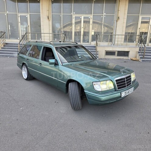 Mercedes E 220 1995, 390,000 km - 2.2 l - Bakı