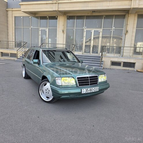 Mercedes E 220 1995, 390,000 km - 2.2 l - Bakı