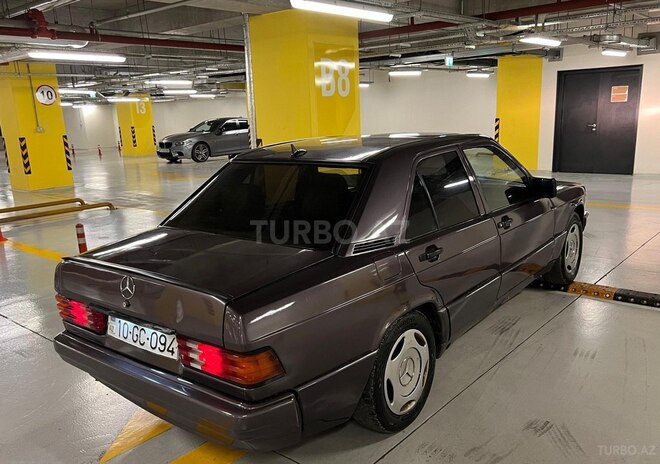 Mercedes 190 1993, 278,400 km - 1.8 л - Gəncə