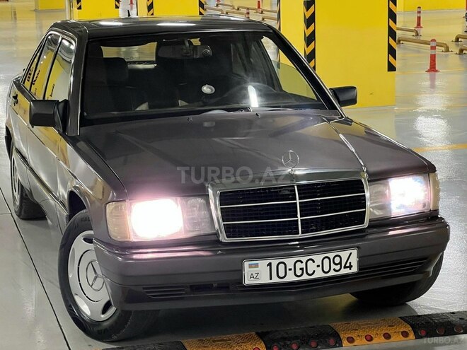Mercedes 190 1993, 278,400 km - 1.8 л - Gəncə