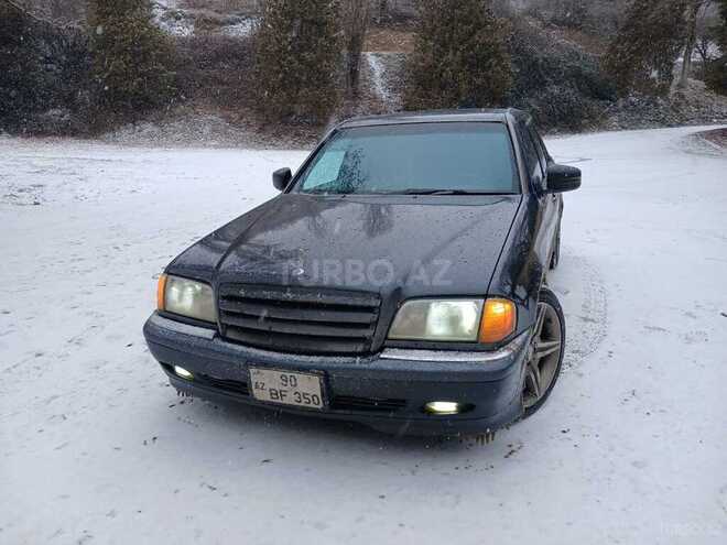 Mercedes C 240 1997, 303,000 km - 2.4 l - Qobustan