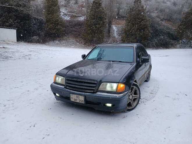 Mercedes C 240 1997, 303,000 km - 2.4 l - Qobustan