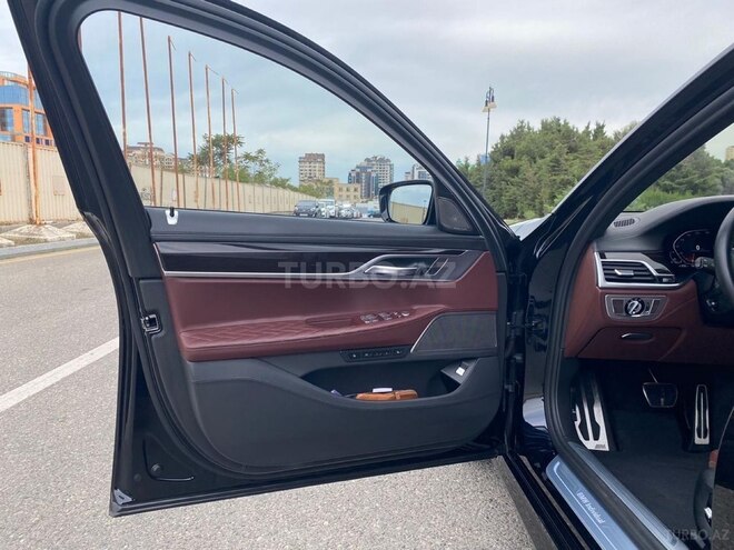 BMW 750 2019, 85,653 km - 4.4 l - Bakı