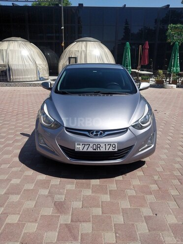 Hyundai Elantra 2015, 53,752 km - 1.8 l - Şirvan