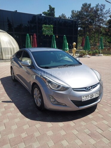 Hyundai Elantra 2015, 53,752 km - 1.8 l - Şirvan