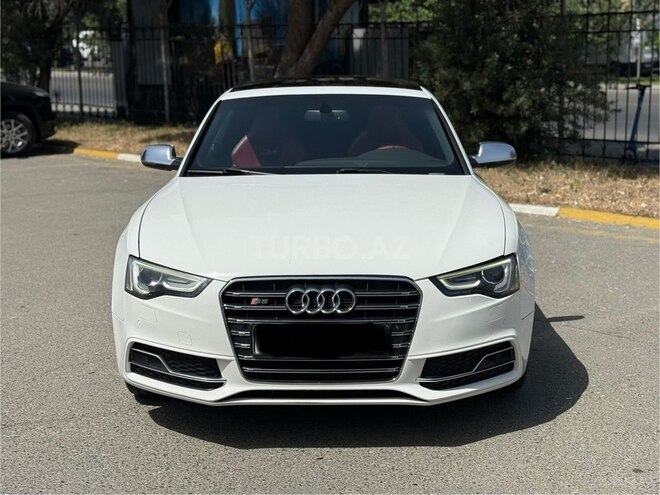 Audi S5 2010, 146,000 km - 4.2 l - Bakı