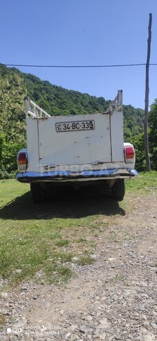 GAZ 24 1988, 100,000 km - 2.5 l - Qax