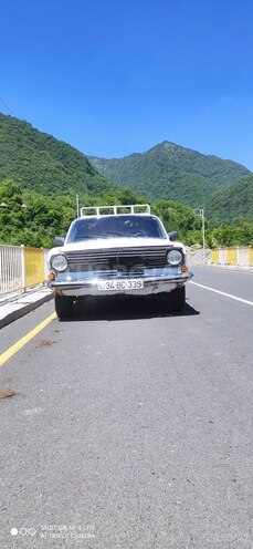 GAZ 24 1988, 100,000 km - 2.5 l - Qax