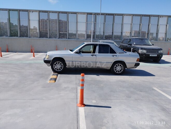 Mercedes 190 1990, 261,819 km - 2.0 l - Bakı