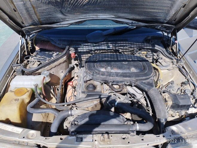 Mercedes 190 1990, 261,819 km - 2.0 l - Bakı