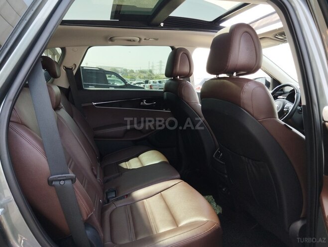 Kia Sorento-7