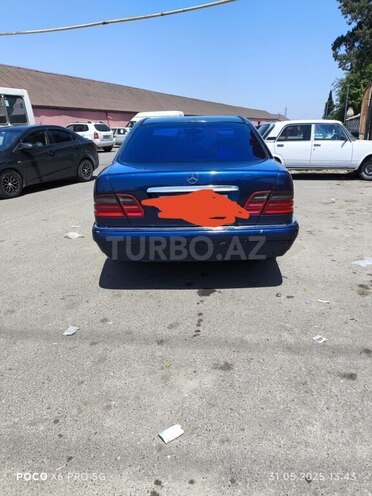 Mercedes E 230 1996, 320,000 km - 2.3 l - Gəncə
