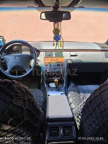 Mercedes E 230 1996, 320,000 km - 2.3 l - Gəncə
