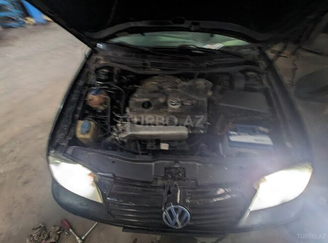 Volkswagen Jetta 2001, 200,000 km - 1.8 l - Bakı