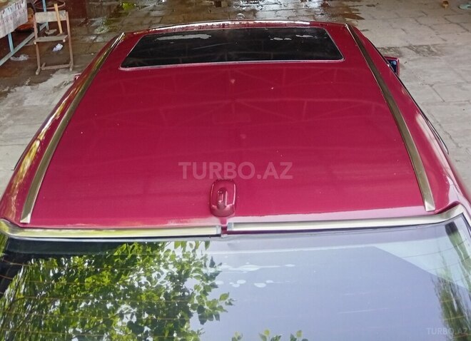 Mercedes E 220 1993, 326,000 km - 2.2 л - Sabirabad