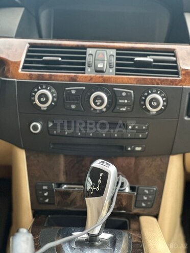 BMW 530-9