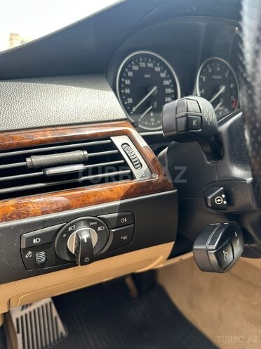 BMW 530-8