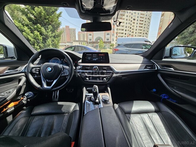 BMW 520 2017, 135,000 km - 2.0 l - Bakı
