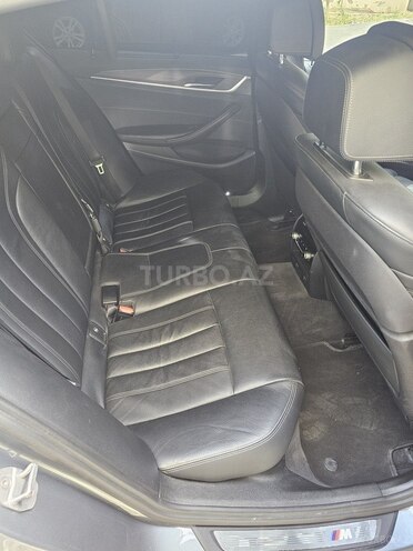 BMW 520 2017, 135,000 km - 2.0 l - Bakı