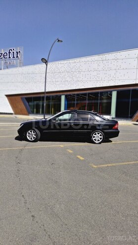 Mercedes C 240 2003, 233,000 km - 2.4 l - Bakı