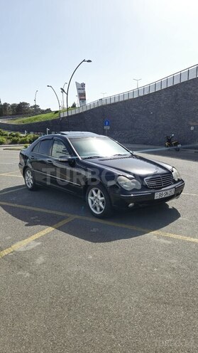 Mercedes C 240 2003, 233,000 km - 2.4 l - Bakı