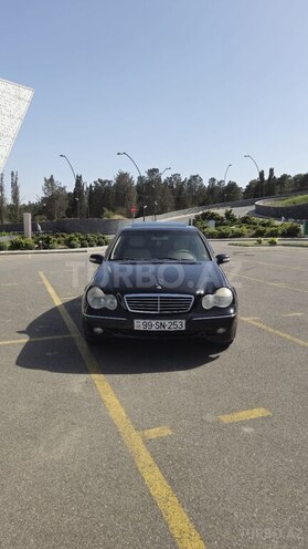 Mercedes C 240 2003, 233,000 km - 2.4 l - Bakı