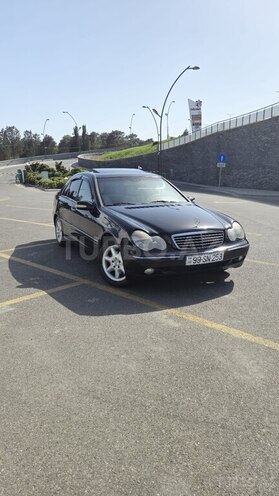 Mercedes C 240 2003, 233,000 km - 2.4 l - Bakı