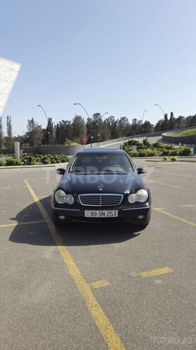 Mercedes C 240 2003, 233,000 km - 2.4 l - Bakı