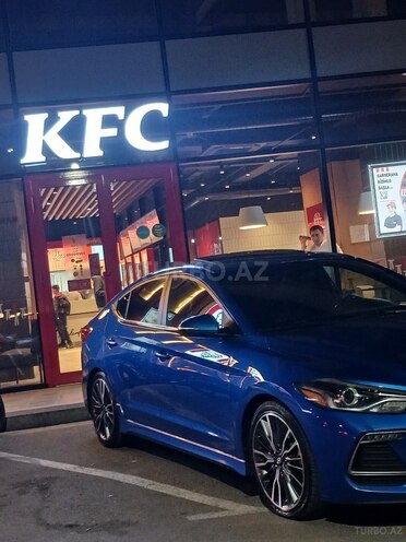 Hyundai Elantra 2018, 160,000 km - 1.6 л - Bakı
