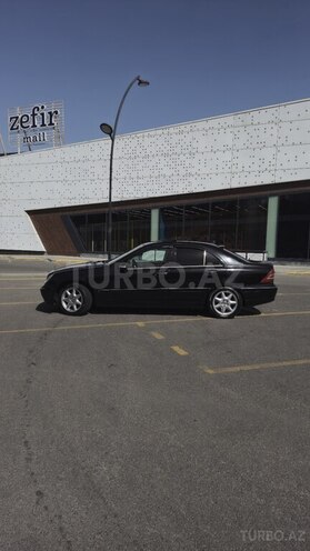 Mercedes C 240 2003, 233,000 km - 2.4 l - Bakı