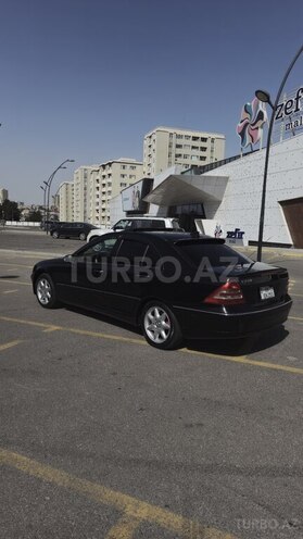 Mercedes C 240 2003, 233,000 km - 2.4 l - Bakı