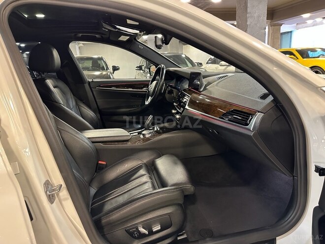 BMW 530 2019, 93,000 km - 2.0 l - Bakı