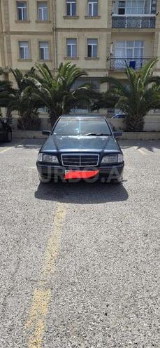 Mercedes C 220 d 2000, 428,500 km - 2.2 l - Bakı