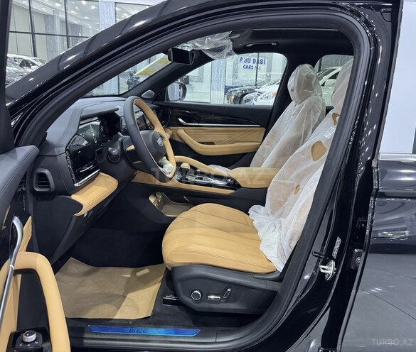 Geely Monjaro-11
