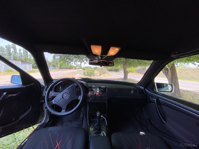 Mercedes C 220 d 1999, 88,855 km - 2.2 l - Ağdam