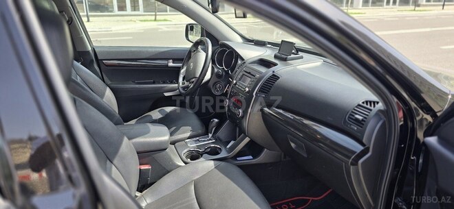 Kia Sorento 2011, 215,000 km - 2.0 l - Bakı