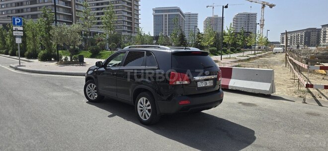 Kia Sorento 2011, 215,000 km - 2.0 l - Bakı