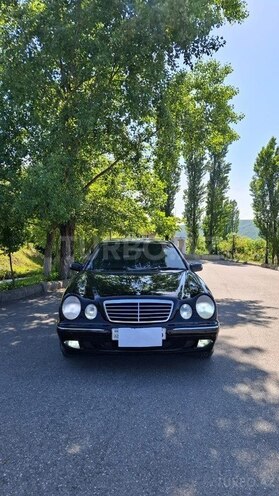 Mercedes E 240 2000, 585,000 km - 2.4 l - Bakı