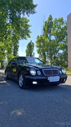 Mercedes E 240 2000, 585,000 km - 2.4 l - Bakı