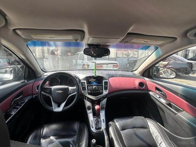 Chevrolet Cruze 2013, 175,000 km - 1.4 л - Bakı