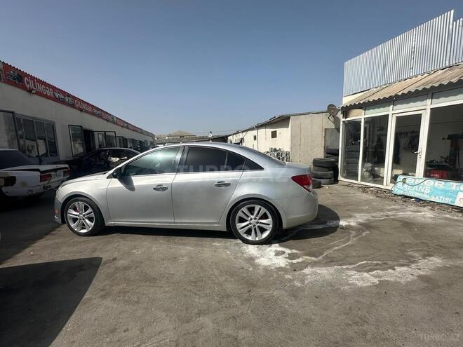 Chevrolet Cruze 2013, 175,000 km - 1.4 л - Bakı