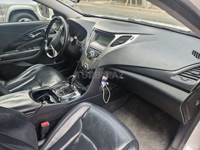 Hyundai Grandeur 2012, 280,000 km - 2.4 l - Bakı