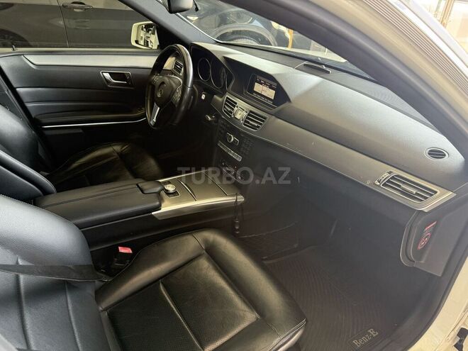 Mercedes E 220 d 2014, 174,000 km - 2.2 л - Bakı