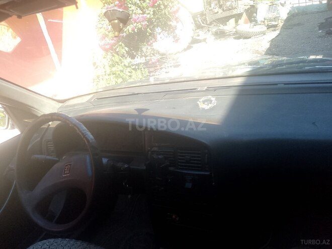 Peugeot 405 1996, 555,500 km - 1.9 l - Qazax