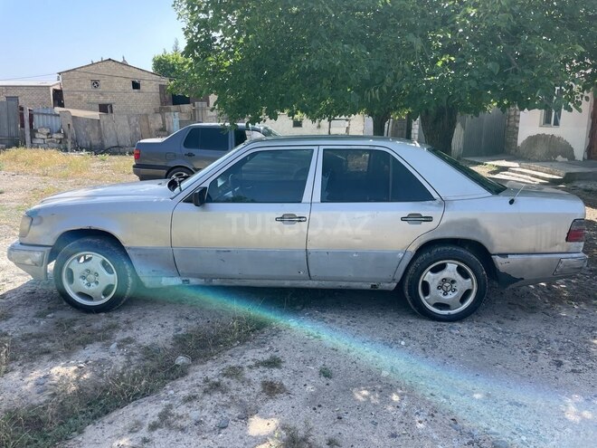 Mercedes E 200 d 1992, 430,000 km - 2.0 л - Beyləqan