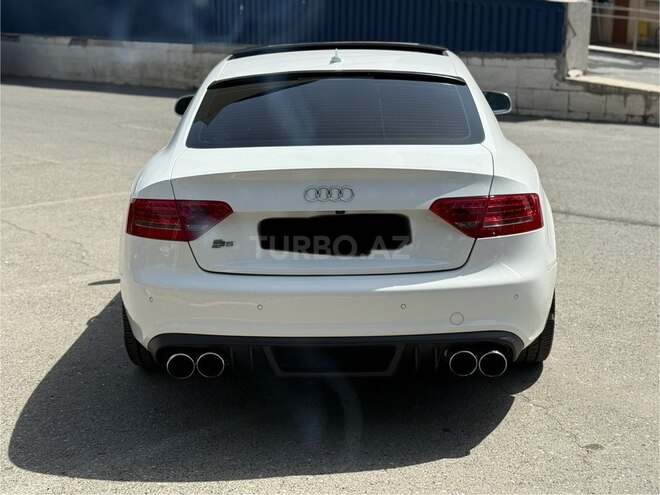 Audi S5 2010, 146,000 km - 4.2 l - Bakı