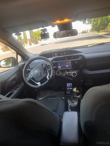 Toyota Aqua 2018, 65,000 km - 1.5 l - Gəncə