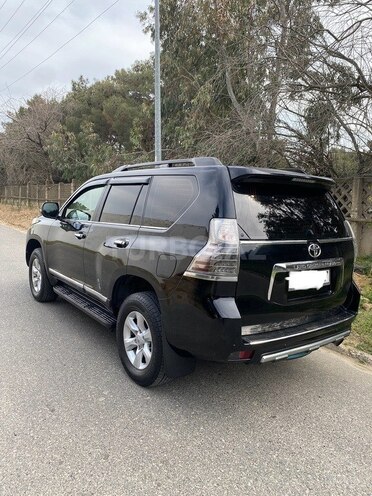 Toyota Land Cruiser Prado 2013, 220,000 km - 2.7 л - Bakı